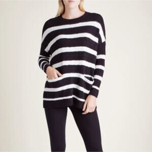 Kensie Stripped Cozy Sweater Black and White XS‎